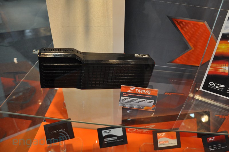 ocz_z_drive_cebit_2611.jpg