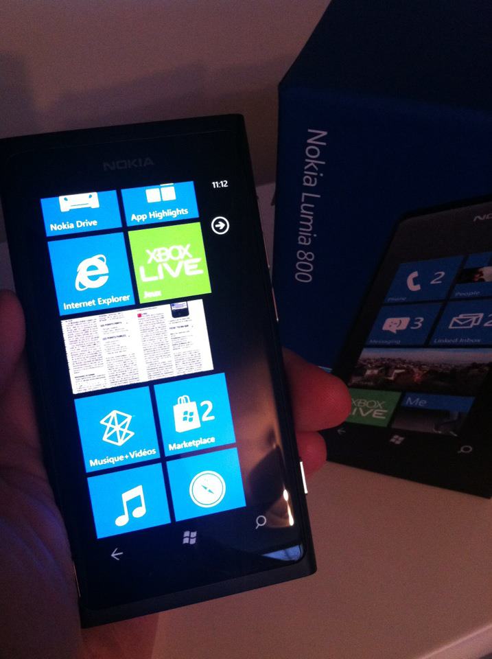 Nokia_Lumia_800
